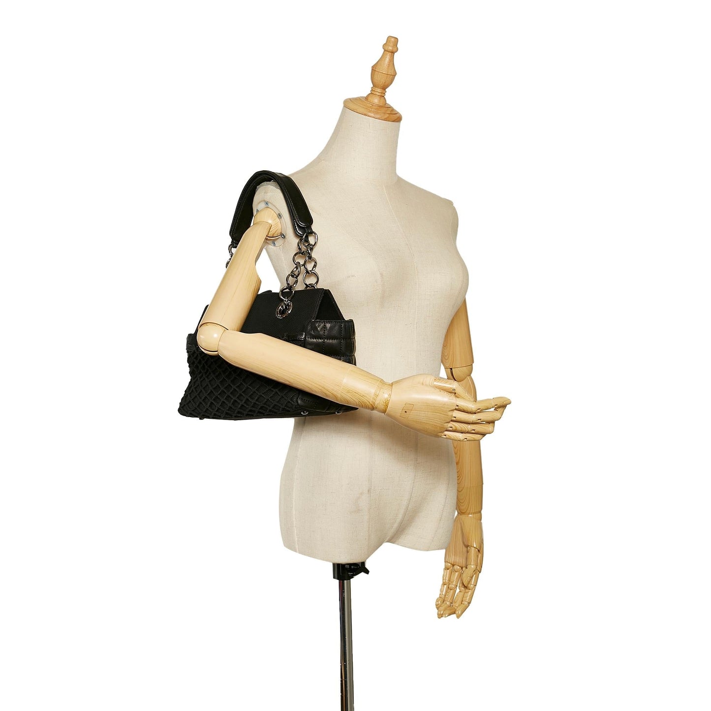 Chanel Choco Bar Mesh Handbag (SHG-26185)