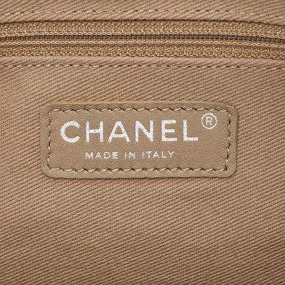 Chanel Grained Calfskin Chain Pocket Small Tote (SHF-16254)