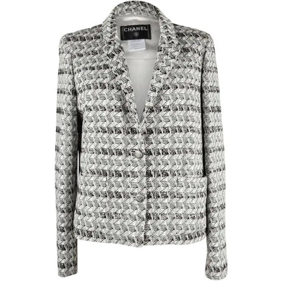 CHANEL SUBTLE SILVER THREAD TWEED BLAZER