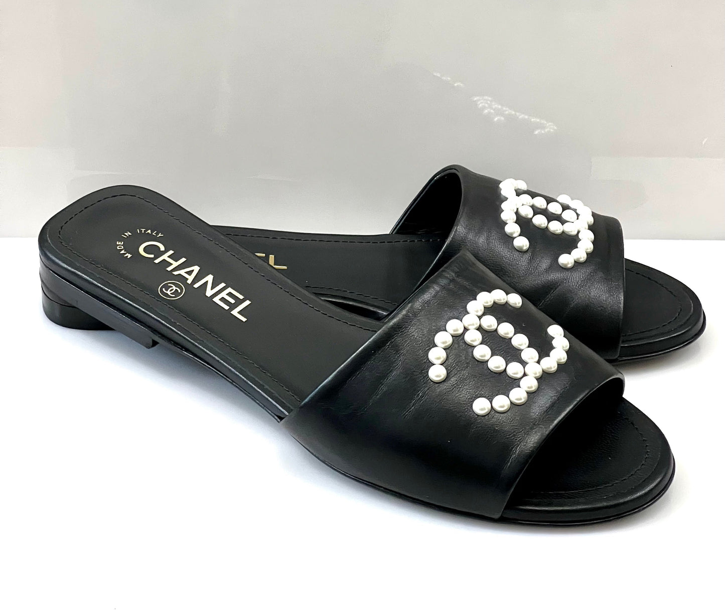 CHANEL CC FAUX PEARL LAMBSKIN SLIDE SANDALS