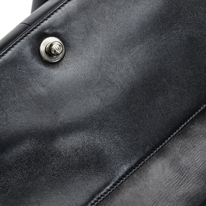Chanel Medium Boy Bag (SHG-BOOAMQ)