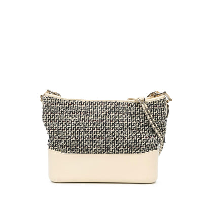 Chanel Medium Tweed and Lambskin Gabrielle Crossbody (SHG-gi8Xjt)