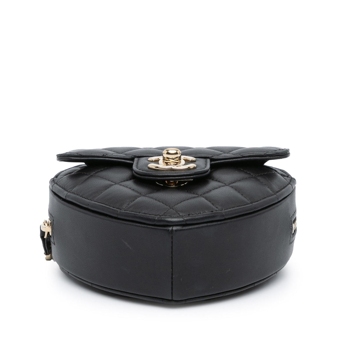 Chanel Mini Lambskin CC in Love Heart Crossbody (SHG-7YuAtF)