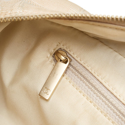 Chanel New Travel Line Handbag (SHG-37983)