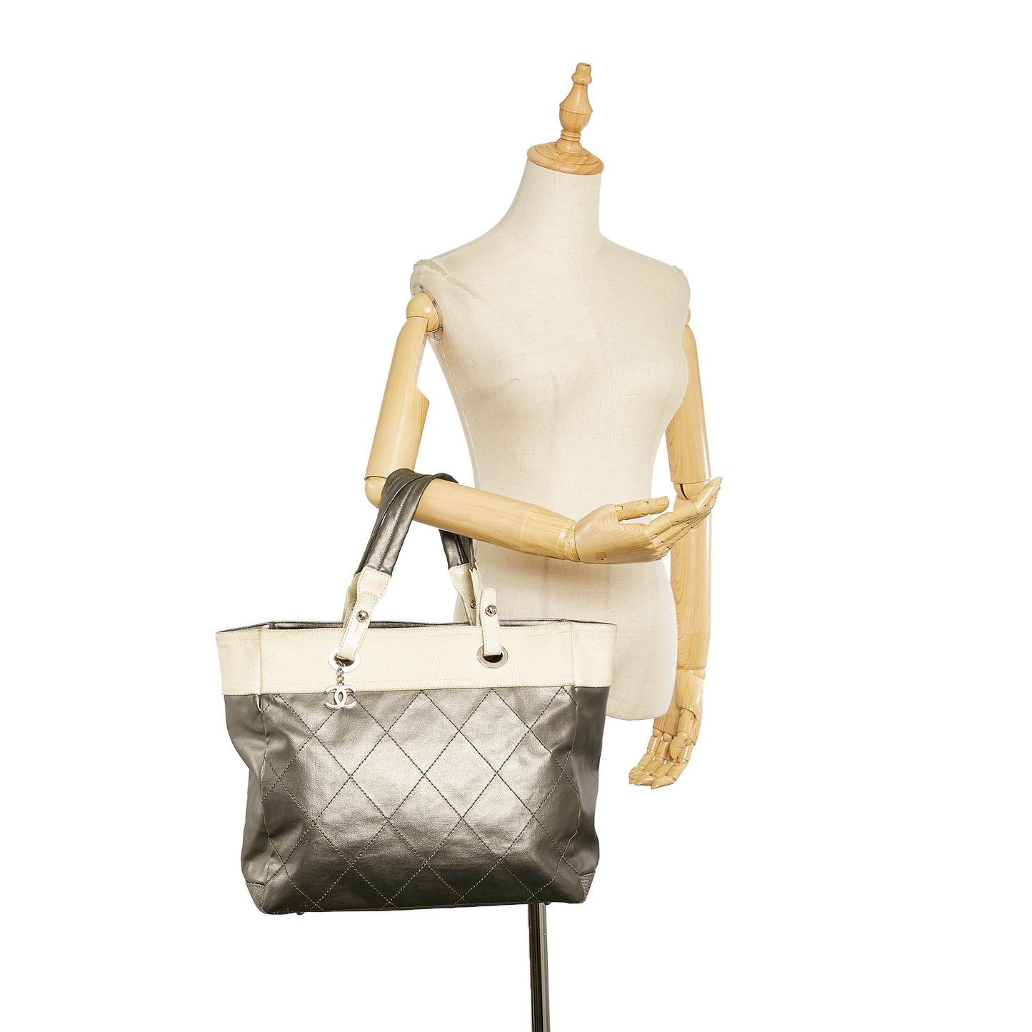 Chanel Paris Biarritz Tote Bag (SHG-25365)