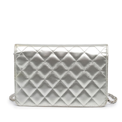 Chanel Patent Quilted Golden Class Double CC Wallet on Chain (SHG-0mnHhG)