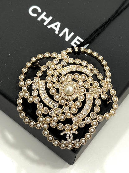 CHANEL CAMELLIA PEARL CRYSTAL LACE BROOCH