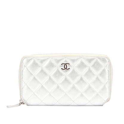 Chanel Quilted CC Metallic Lambskin Zip Around Wallet (SHG-PZSTv5)