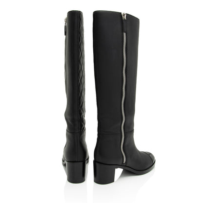 Chanel Quilted Calfskin Patent Leather Cap Toe Logo Boots - Size 7 / 37 (SHF-1bljRC)