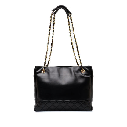 Chanel Quilted Lambskin Tote Bag (SHG-UnBCHn)