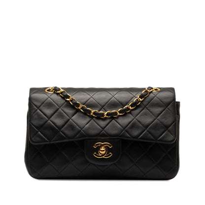 Chanel Small Classic Lambskin Double Flap (SHG-asIK7n)