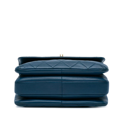 Chanel Small Lambskin Trendy CC Flap (SHG-82w9HK)