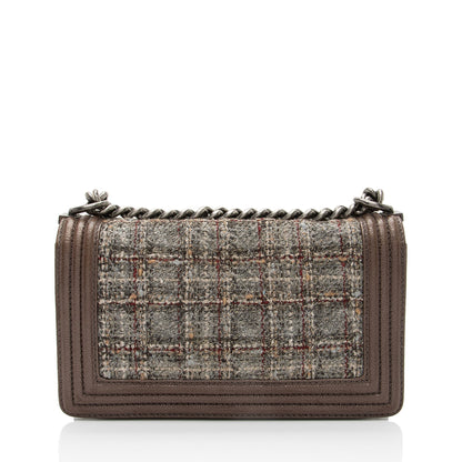 Chanel Tweed Paris-Edinburgh Old Medium Boy Bag (SHF-PnHCww)