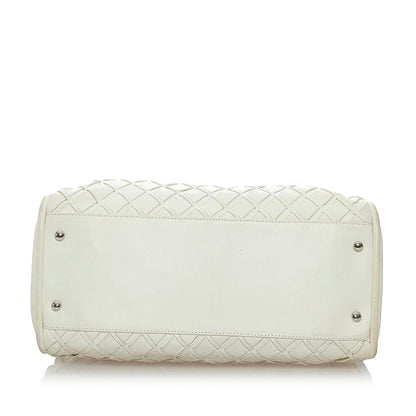 Chanel Ultimate Soft Sombrero Leather Handbag (SHG-33492)
