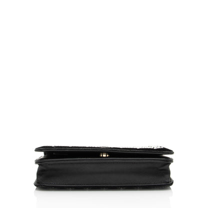 Chanel Velvet Pearl Embellished Wallet on Chain (SHF-aGIZaD)
