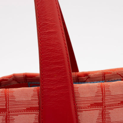 Chanel Vintage Nylon Travel Ligne Large Tote (SHF-sx8m6y)