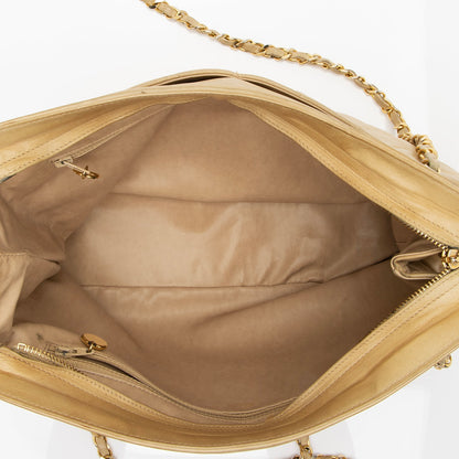 Chanel Vintage Quilted Lambskin Shoulder Bag - FINAL SALE (SHF-23722)