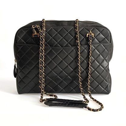 Chanel Chanel borsa a spalla Grand Shopping in pelle matelassè nera - '10s