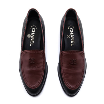 Chanel Black & Burgundy CC Loafers Size US 5.5 | EU 35.5
