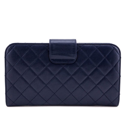 Chanel Navy Quilted Sheepskin Beauty Lock Clutch