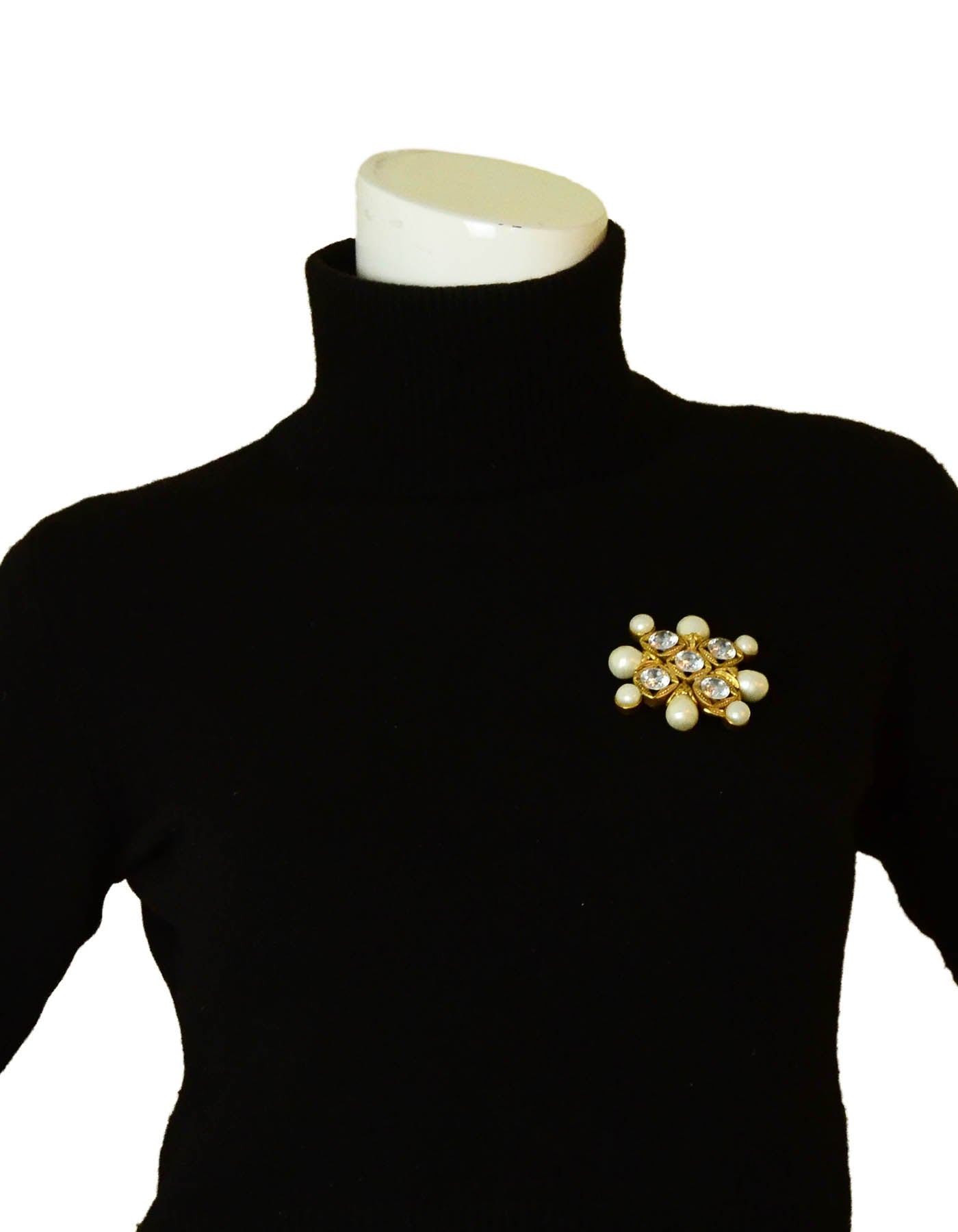 Chanel Vintage '90s Faux Pearl & Crystal Brooch/Pendant