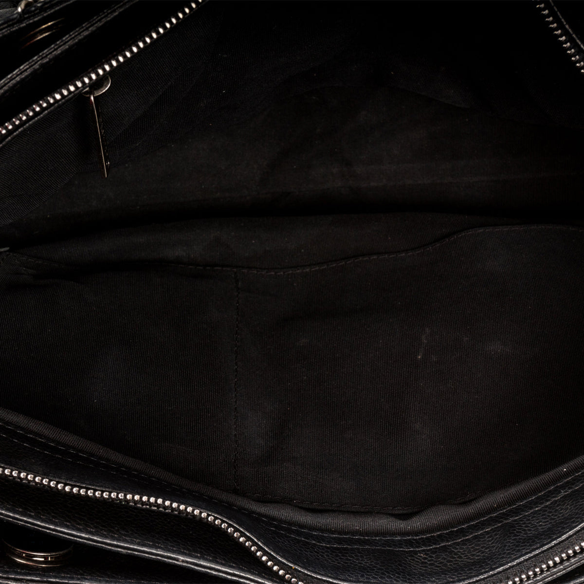 Chain Tote - Black - Caviar