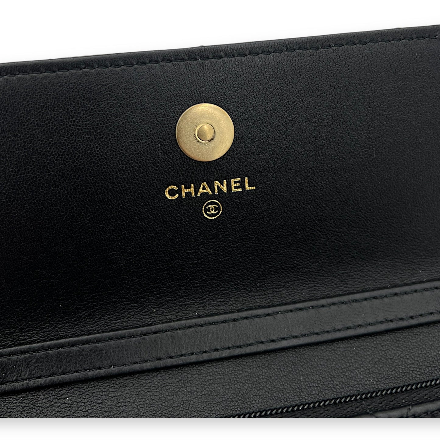 CC Phone Black Wallet On Chain in Lambskin, Gold hardware