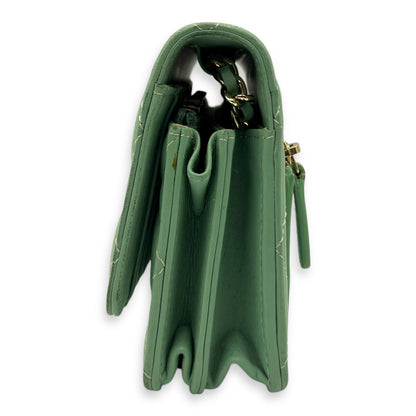CC Wallet On Chain Green in Lambskin, Gold hardware