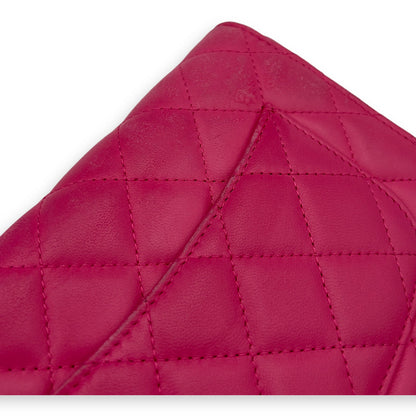 CC Wallet On Chain Pink in Lambskin, Gold hardware