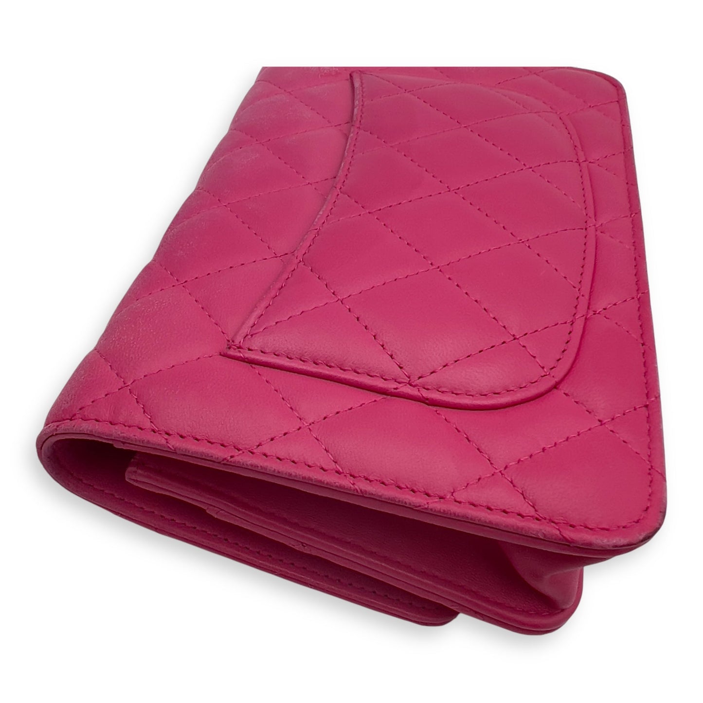CC Wallet On Chain Pink in Lambskin, Gold hardware