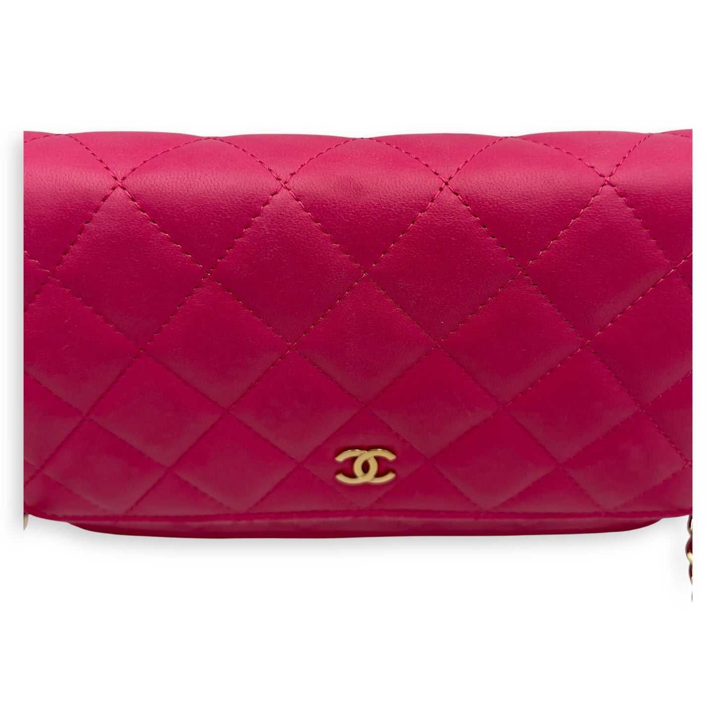 CC Wallet On Chain Pink in Lambskin, Gold hardware