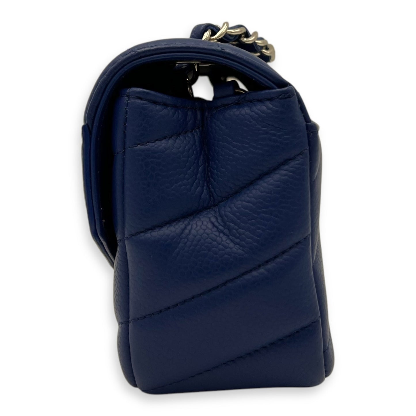 Chevron Shoulder Bag Blue in Caviar Leather, Silver hardware