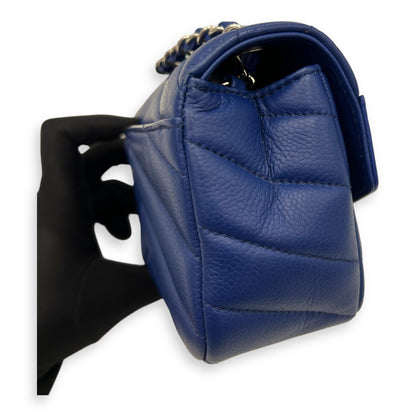 Chevron Shoulder Bag Blue in Caviar Leather, Silver hardware