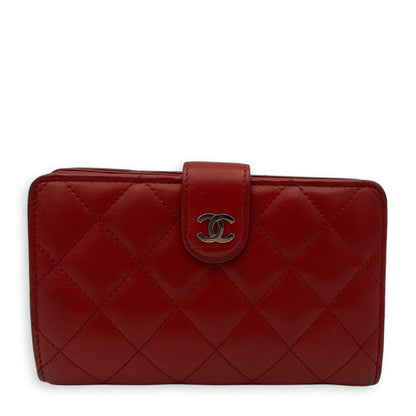 Classic Wallet Red in Lambskin, Silver hardware