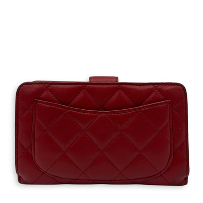 Classic Wallet Red in Lambskin, Silver hardware