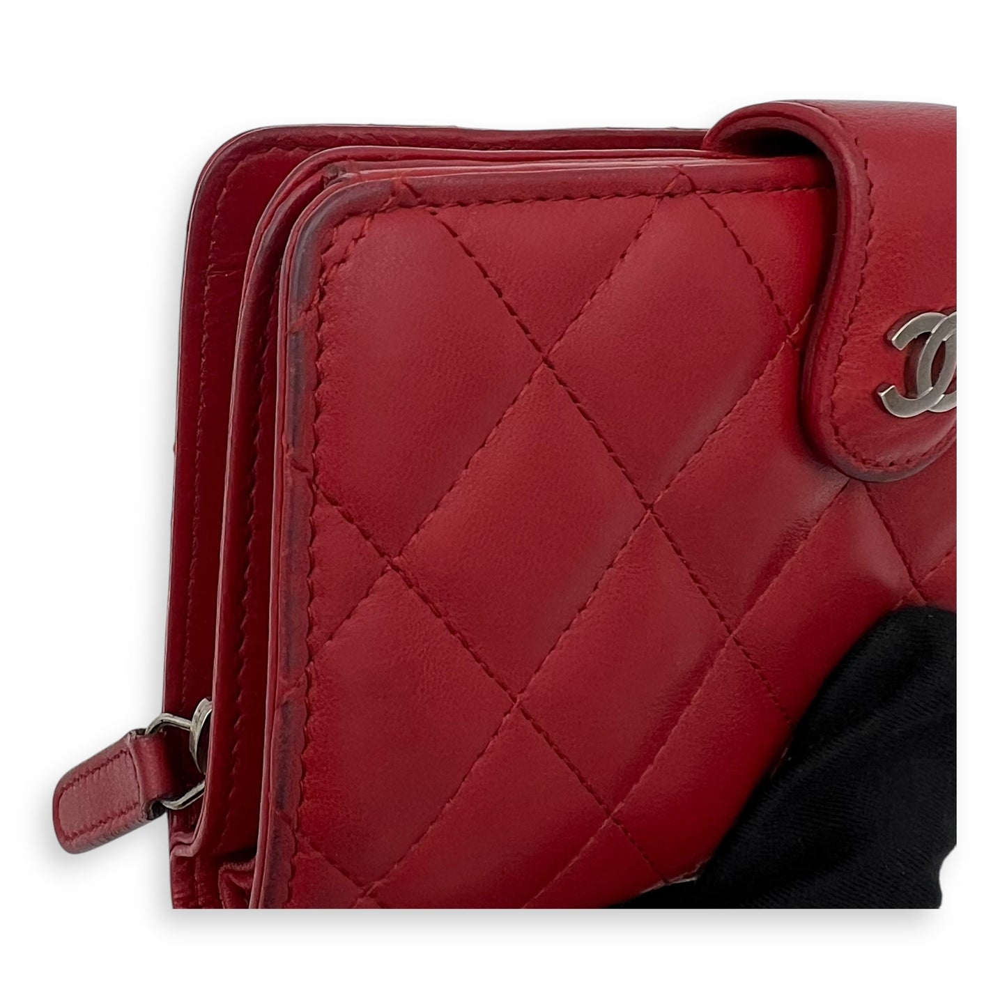 Classic Wallet Red in Lambskin, Silver hardware