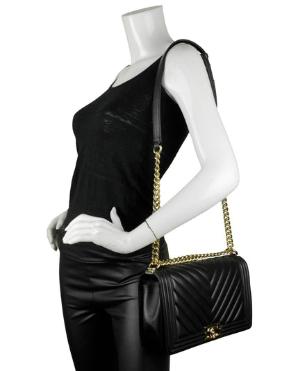 Chanel Black Chevron Lambskin Leather New Medium Boy Bag