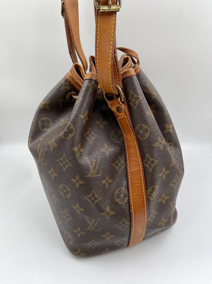 Louis Vuitton Petit Noé Bag