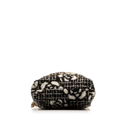 Camellia Chanel 22 Hobo Bag - '10s