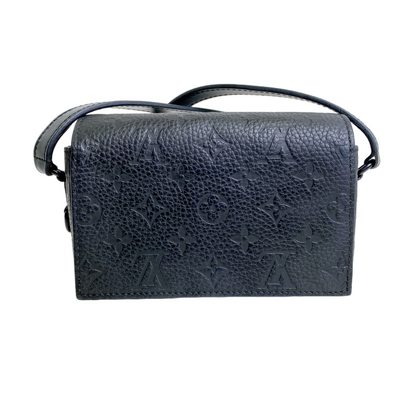 LV STEAMER WEARABLE WALLET
