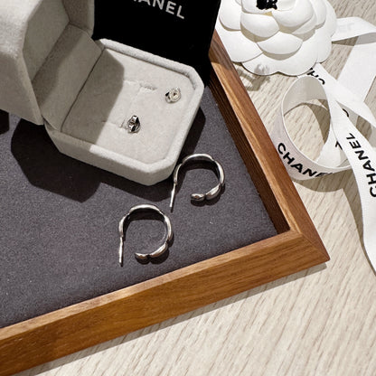 Chanel vintage earrings