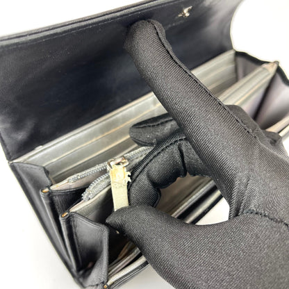 Camellia Lambskin Leather Wallet in Black