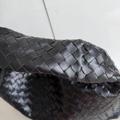 Bottega Veneta Hop Large Leather Black Hobo Bag