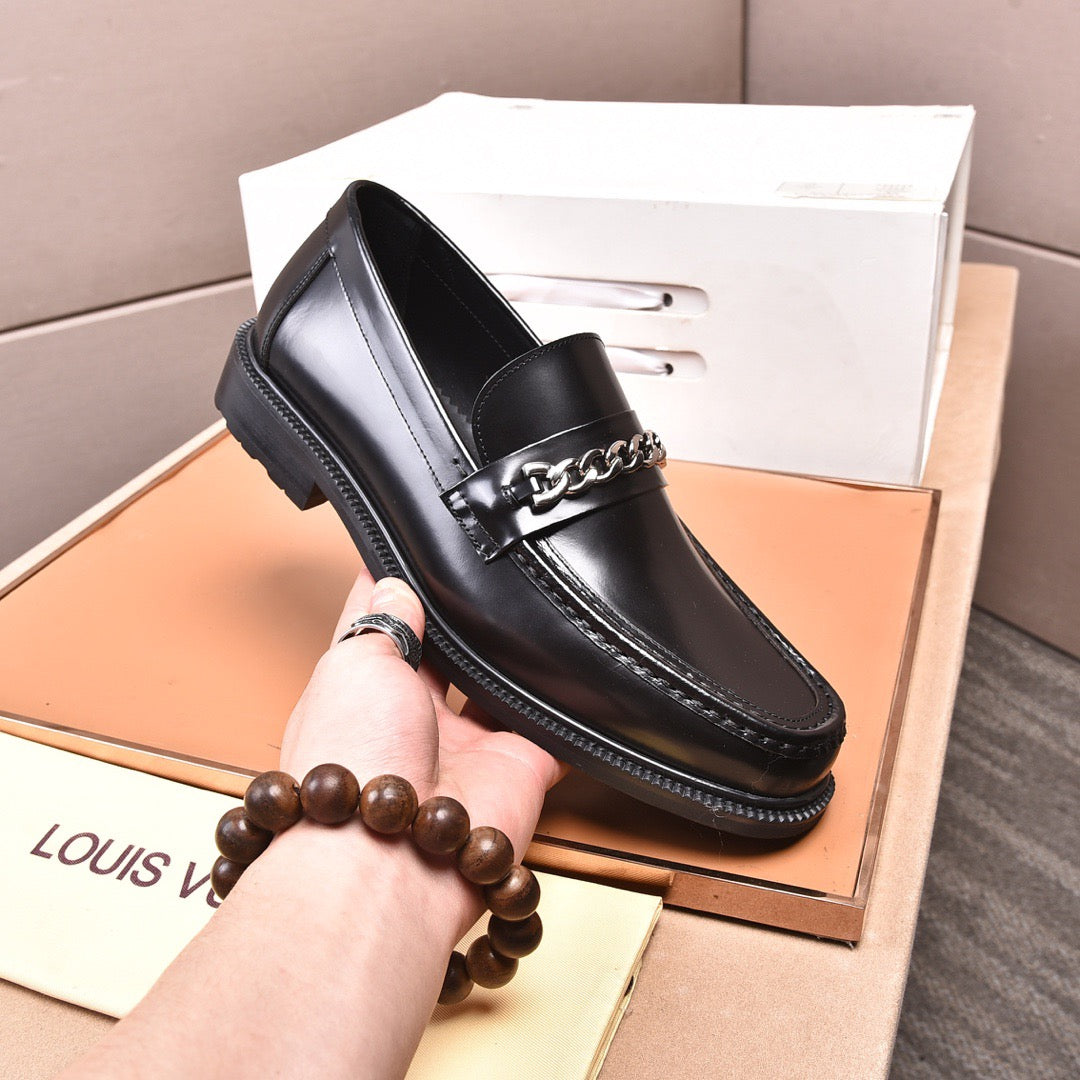 Louis Vuitton Mocassin shoes