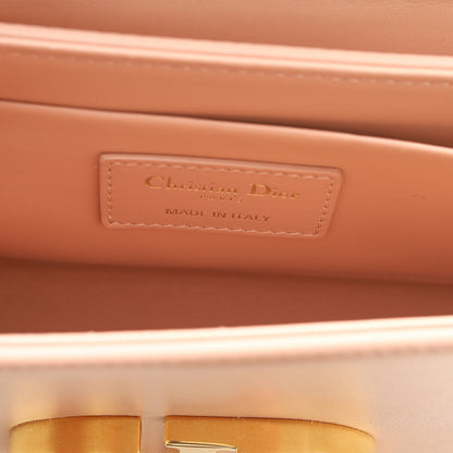 30 Montaigne Box Bag