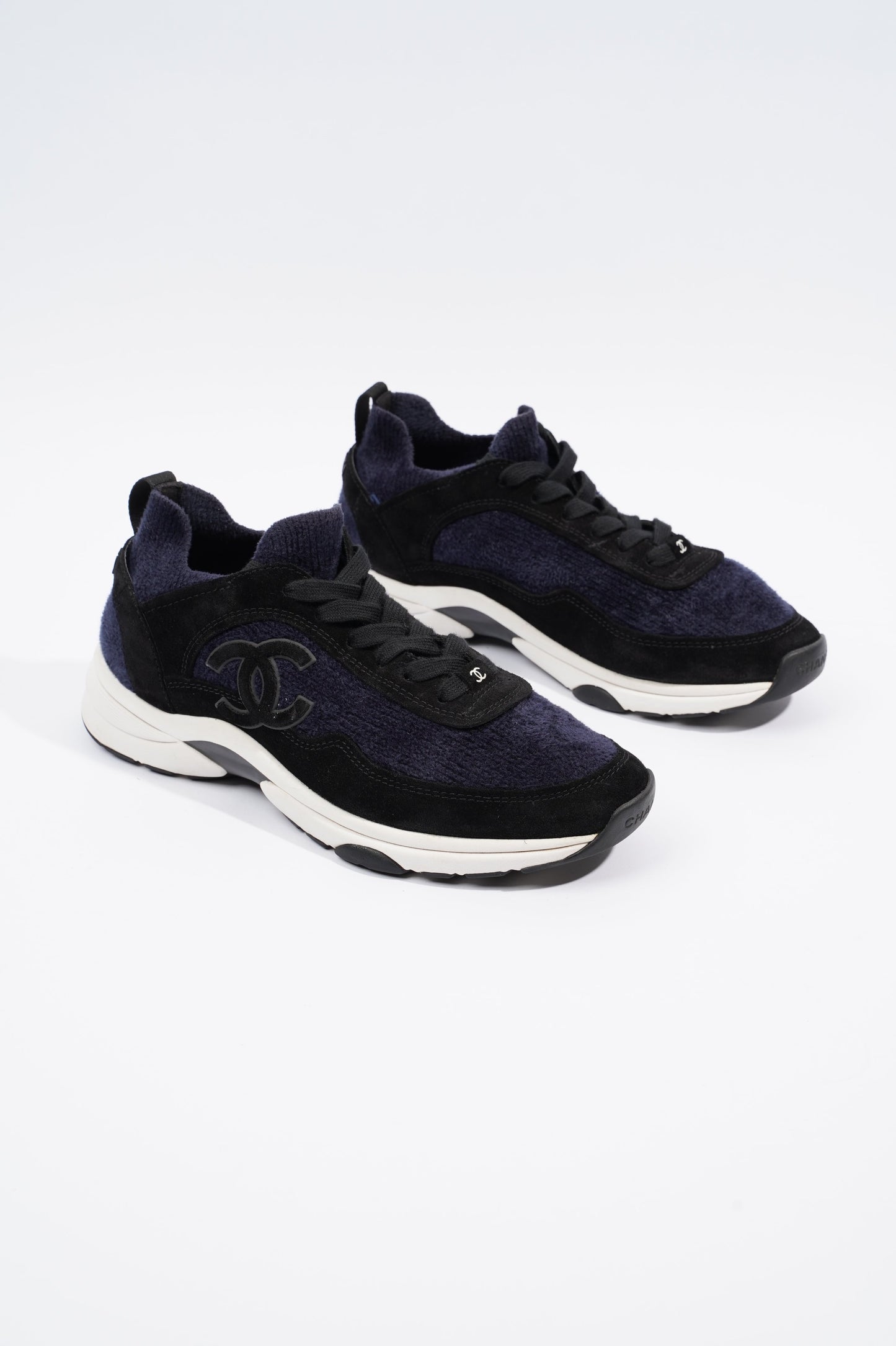 Chanel CC Logo Sneaker Navy   Black   White Fabric EU 39 UK 6