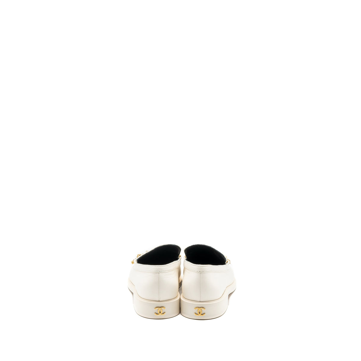 Chanel Size 39 loafer with charm leather white GHW