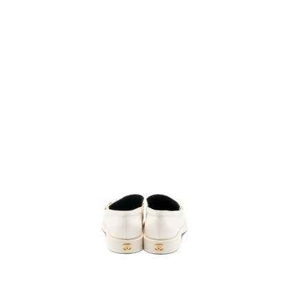 Chanel Size 39 loafer with charm leather white GHW