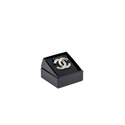 Chanel cc logo brooch with crystal silver tone