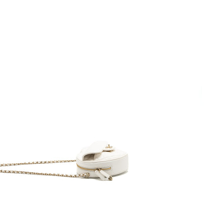 Chanel 22S heart bag lambskin white LGHW (microchip)